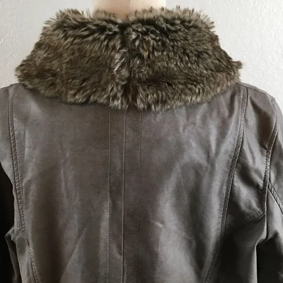 Lane Bryant faux leather fur collar moto jacket 18 - Picture 4 of 10